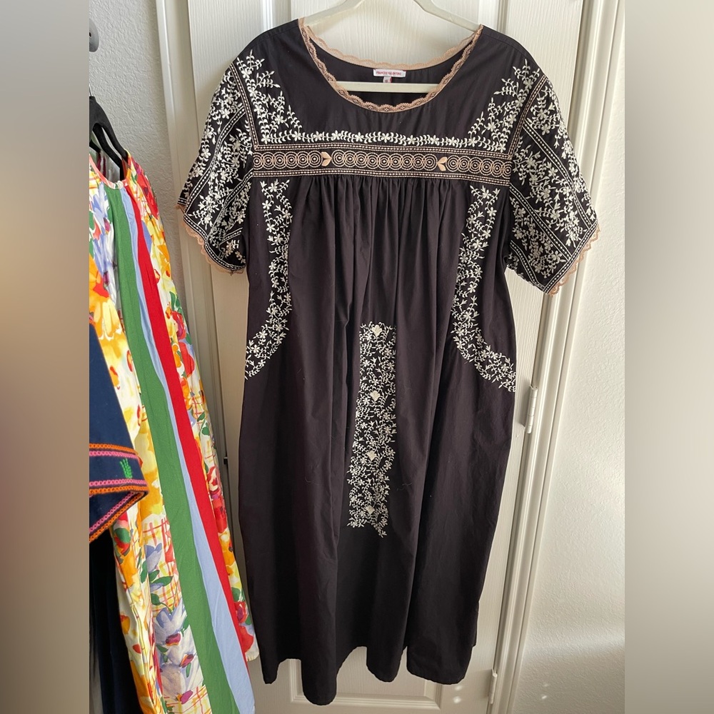 Frances Valentine Valerie Maxi Embroidered Black Dress Size 18